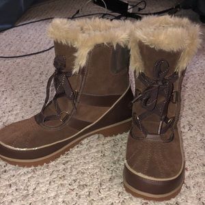 sorel tivoli winter boots
